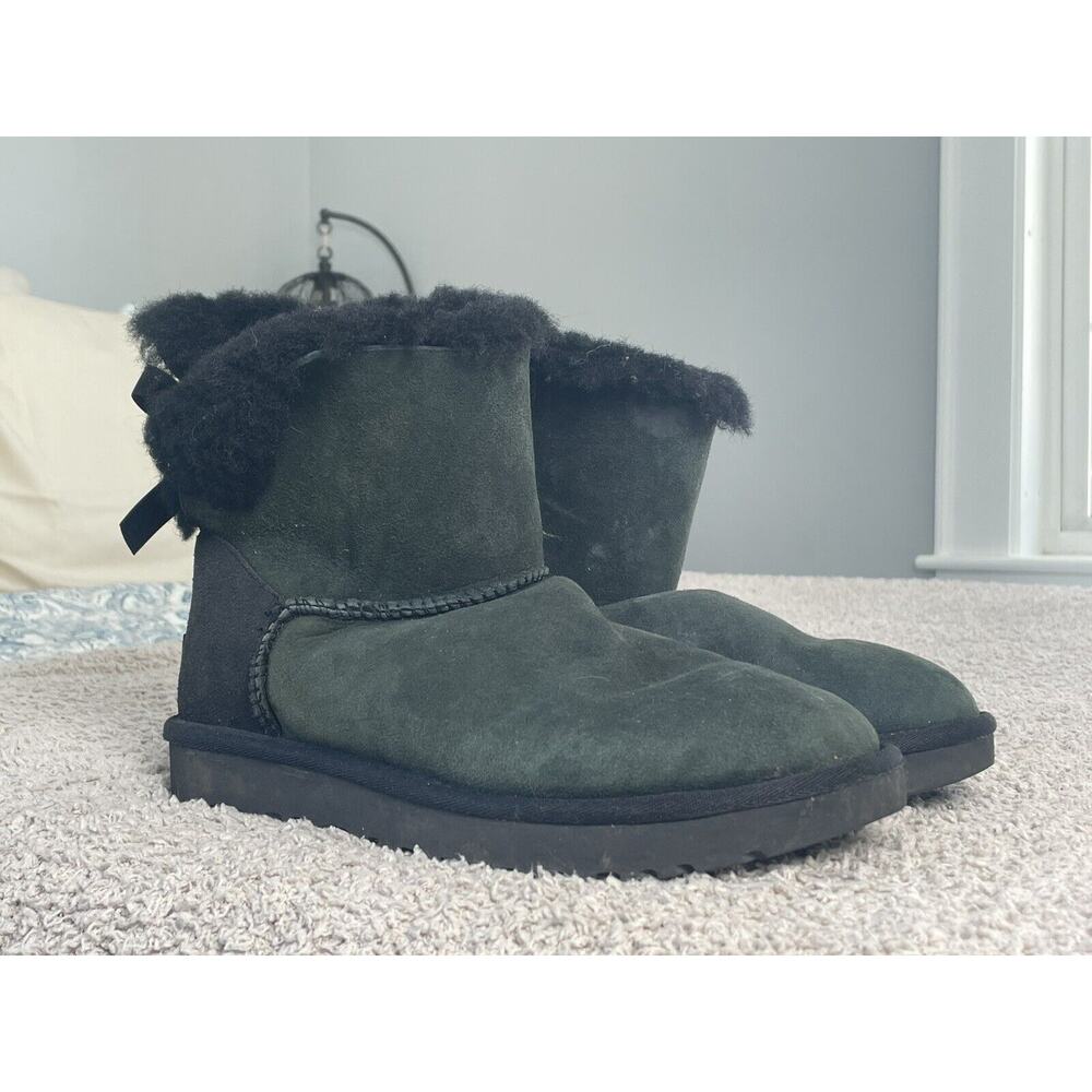 UGG Mini Bailey Bow Women's Boots Size 8 Black Green Suede Comfort Warm